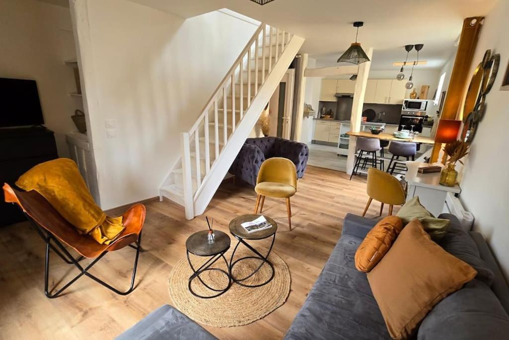 Appartement Le Royal Billy à Dreux Extérieur photo